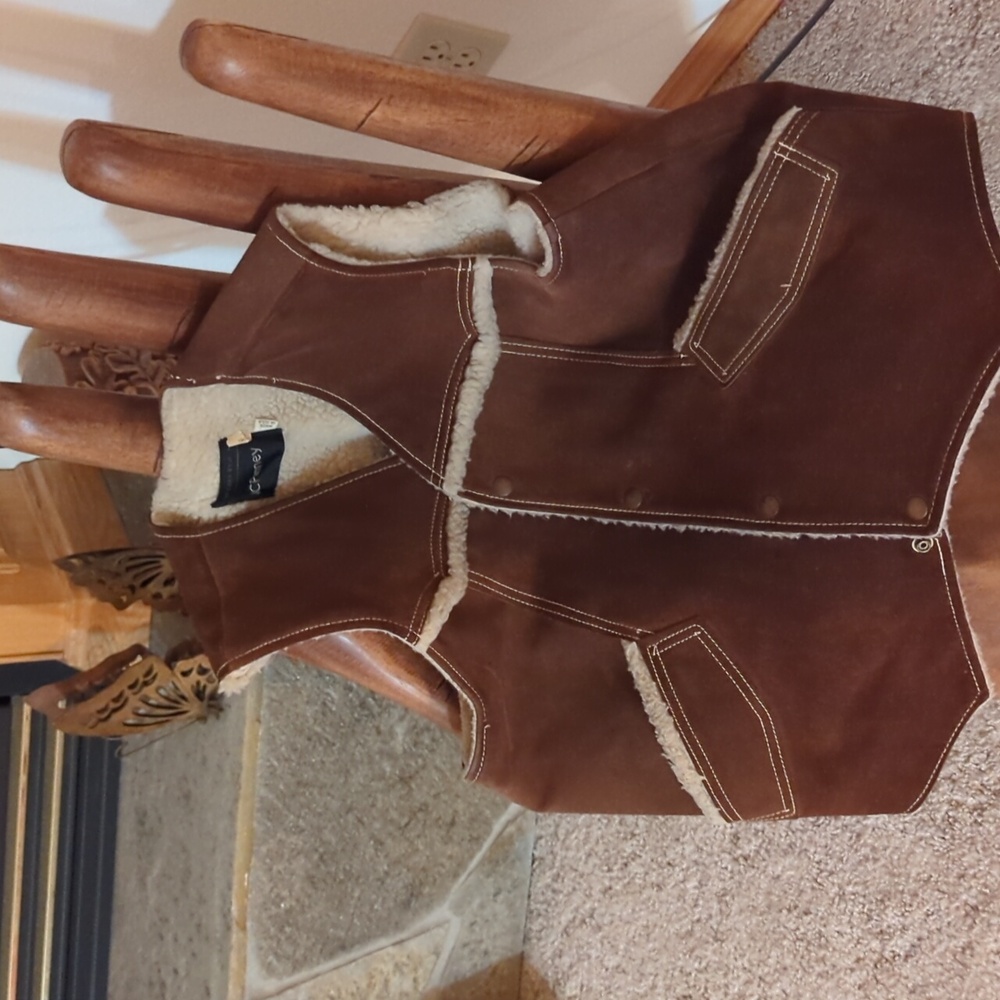 Leather Vest. Unisex